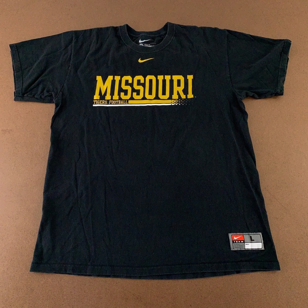 Missouri Tigers Nike Team Men's Size Large Black Short Sleeve Graphic T-Shirt